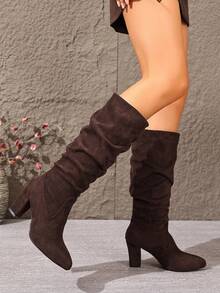 Botas de punta fina, nuevas botas de tacón alto con pliegues para otoño/invierno 2025, botaas de gamuza elástica y holgadas de tacón grueso para mujer