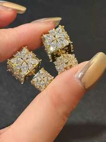 2pcs Elegant Square Cubic Zirconia Stud Earrings, Fashionable Four-Leaf Clover Design, Suitable For Wedding Party Dress, Delicate Gift - Multicolor - View 3