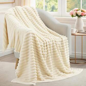 Soft Fleece Cream White Throw Blanket For Couch Sofa Bed,3D Ribbed Jacquard Soft And Warm Decorative Fuzzy Blanket Super Soft Cozy Plush Microfiber Flannel Blanket With Stripes Design Lightweight For Adults,Woman