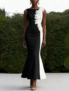 Vestido de fiesta elegante de mujer con decoración floral 3D de color contrastante