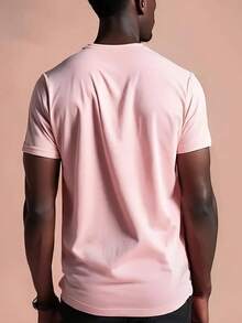Black T-Shirt For Men Featuring A Colorful Lion Print On The Front. This Artistic Design Offers Comfort And Breathability, Making It A Great Casual Sports Top For Halloween Or As A Gift. Available In All Sizes, It Embodies Street StyleRelaxed Plus Size T-Shirt - 淺粉色 - 查看 2