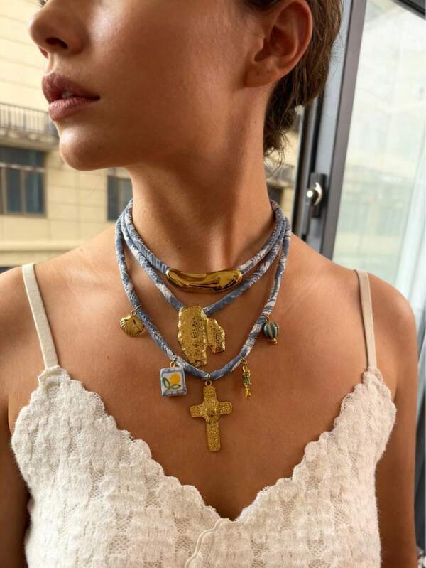 1pc Fashionable Handmade Blue Braided Rope Stainless Steel Enamel Ceramic Multi-Pendant Necklace For Women, Versatile Accessory For Autumn/Winter