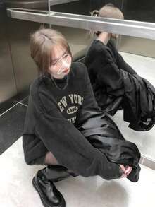 女学生简约经典复古美式纯棉黑色个性水洗Y2K雏菊英文字母印花宽松休闲日常长袖上衣T恤，返校秋冬T恤 - 黑色 - 查看 2