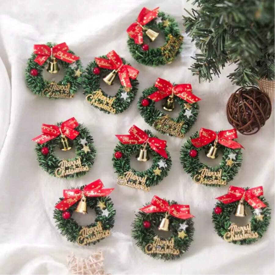 Mini Weihnachtskränze mit goldener Glocke, Puppenhaus Miniatur Weihnachtsbaum Dekoration, künstliche Kränze und Ornamente für Baum, Winterurlaub Heim Dekoration