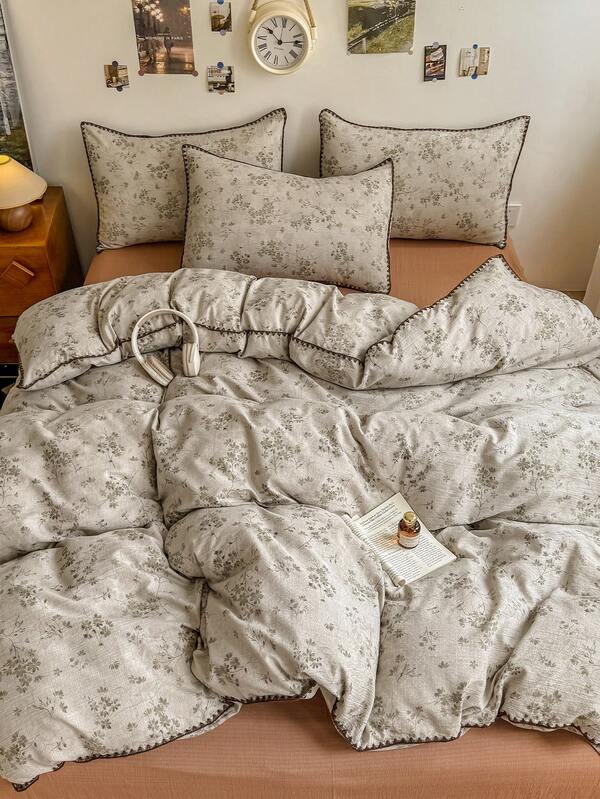 3/4pcs Soft & Comfortable Bedroom Bedding Set, Includes 1pc Duvet Cover, 1pc Fitted Sheet, 1/2pcs Pillowcase, Shell Edge Crochet Lace, Floral Print, High-End, Suitable For Bedroom, Dorm, Home Use, Multiple Sizes Available