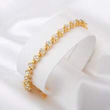 1pc Vintage Exaggerated Hollow Rose Flower Distressed Bracelet, Lightweight Luxurious Metallic Floral Accessory For Women