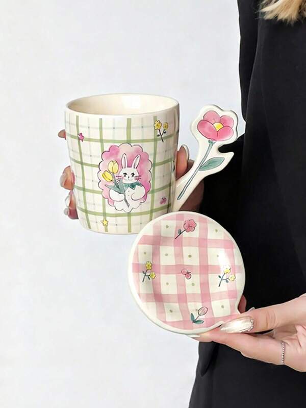 1 pezzo Tazza in ceramica con coperchio, a quadri rosa e verdi, con motivo di coniglio e fiori, tazza in ceramica carina con manico a 3D a forma di fiore e dettagli adorabili di coniglio, adatta per caffè e tè alle erbe, ideale per decorazioni femminili e scene pasquali