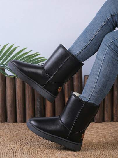 Women's Thick Plush Snow Boots Christmas Thick Sole Women's Boots Women's Sports Snow Boots Black Grey Mid-Calf High-Calf Snow Boots Outdoor Women's Flat Boots Casual Fuzzy Shoes Comfortable Women's Shoes