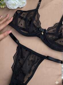 Roberta Heart Lace And Tulle Bra And Panty Set (No Padding). - 黑色 - 查看 3