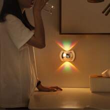 Luz de pared LED con sensor inteligente, lámpara de pared con sensor de movimiento interior, luz de pared LED inalámbrica, lámpara de pared, luz nocturna con batería, diseño adhesivo, giratoria, portátil, fácil de instalar, temperatura de color y brillo ajustables - Multicolor - Ver 9