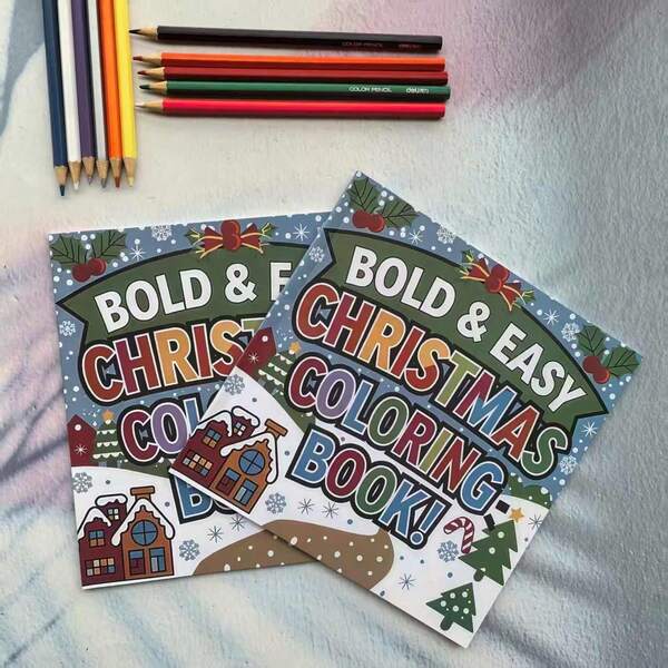 24 pages de livre de coloriage épais et amélioré sur le thème de Noël, convenant aux enfants et aux adultes, choix de cadeau parfait : rassemblement familial, salle de classe, fête, Journée de l'enfant, Pâques, Halloween, Thanksgiving, Nouvel An, Saint-Valentin - comprend le Père Noël, l'homme en pain d'épices, le sapin de Noël, le renne et la canne en bonbon