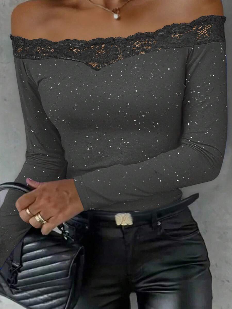 Elegante blusa romántica de manga larga con un hombro con parches de encaje y brillo para mujeres en fiestas de moda