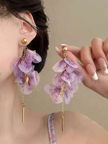 HOTNICE Fashionable And Unique Gradient Purple Petal Tassel Earrings Suitable For Women To Wear At Parties And Banquets - Purple - View 4