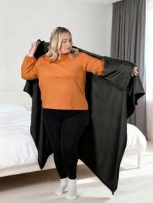 男女通用可穿戴毯 - 柔软绒面披肩式轻便可穿戴毯，适合女性和成人，法兰绒材质，居家保暖，舒适柔软，可用作沙发毯，成人礼物，可披在身上当斗篷，必备单品 - 客厅和卧室的理想之选，带帽可穿戴毯，加重毯，斗篷毯，女士带帽毯 - 彩色 - 查看 10