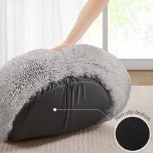 Serena Donut Memory Foam Orthopedic Dog Bed Soft Faux Fur Oval Cat Couch For Indoor Pet Fluffy Calming Plush Shag Round Raised Bolster Cushion Machine Washable Cuddler Grey Ideal For Indoor Pets Seeking Comfort And Support Features PressureRelieving Memory Foam Soft Faux Fur Surface Elevated Round Edge For Enhanced Neck And Joint Support Perfect For Relaxation And Rest Easy To Clean With Machine Washable Design Suitable For Dogs And Cats Of All Sizes - 記憶海綿甜甜圈 - 查看 5