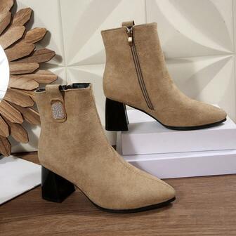 2-2025 Suede Chunky Heel Chelsea Ankle Boots For Women, Mid-Heel Slim Fit Short Boots, Fashionable Commuter Boots With Elevated Style, Autumn/Winter