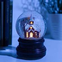 Ashfield & Harkness Winterland - Globo Decorativo de Nieve con Caja de música de Viento y luz Funciona con Pilas(Santuario de Invierno) - Tipo 4 - Ver 3