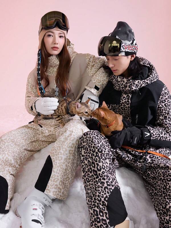 VECTOR MOTION Strider 3L Padded Hooded Ski Jacket, Unisex, Stretchy, Windproof, Warm, Durable, Breathable, For Single/Double Board Skiing