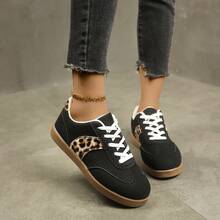 Women's Casual Sports Shoes, New Spring/Autumn Commuting Work Shoes, Lightweight, Soft-Soled, Walking, Comfortable Breathable Slip-On Running Sneakers