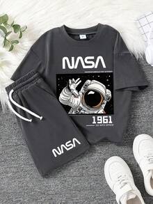 2pcs/Set Young Boy Astronaut Print Short Sleeve T-Shirt And Shorts Casual Outfit - Dark Grey - View 1