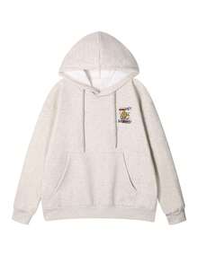 女士休闲宽松印花卫衣，舒适百搭，适合秋冬季穿着。