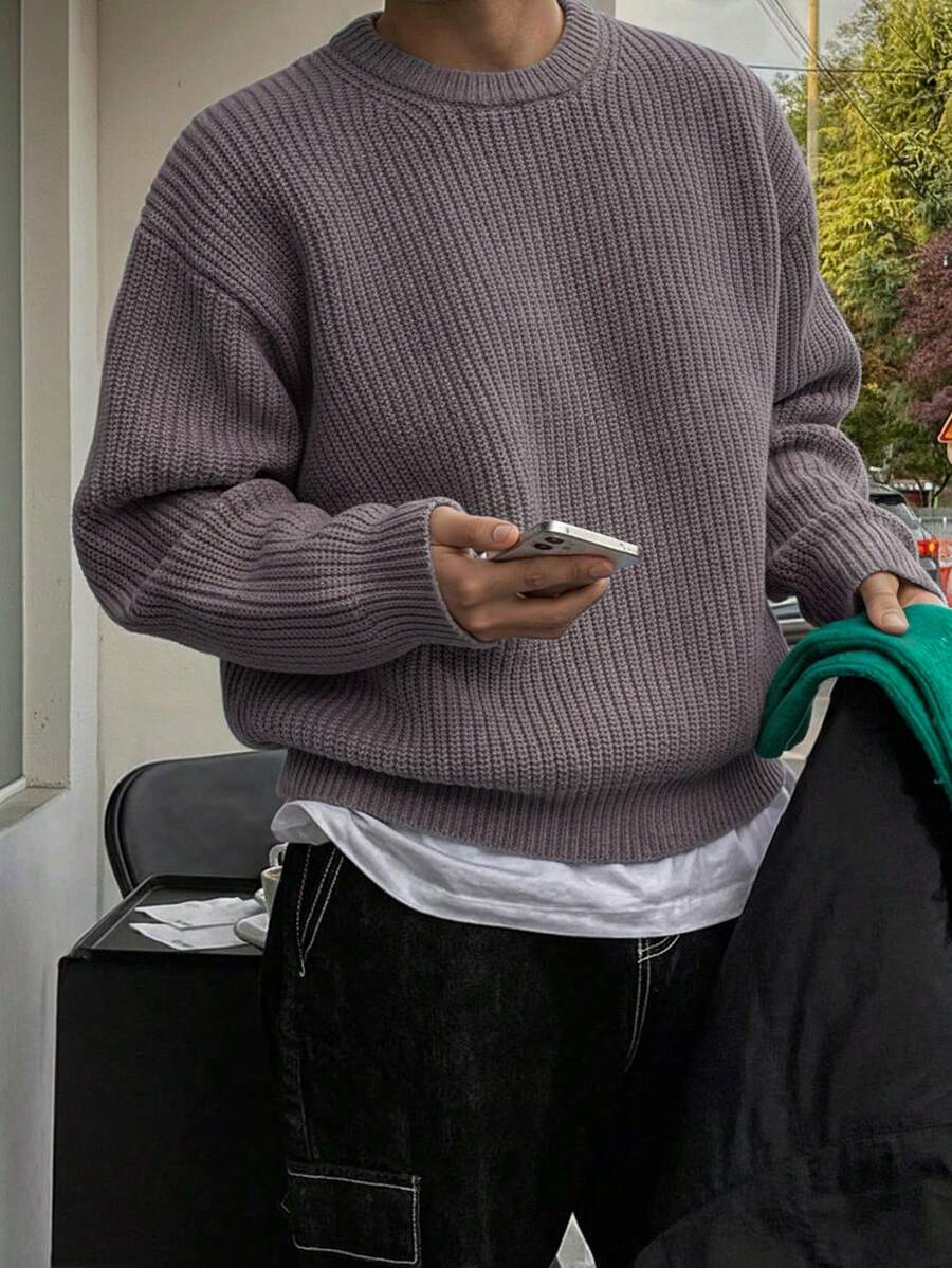 男士基础款纯色休闲宽松轻薄涤纶珠地针织落肩圆领毛衣，小众设计，秋冬款 - 咖啡棕 - 查看 1