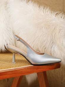 Giày sandal nữ hở gót kiểu Pháp mũi nhọn, thiết kế quai thanh lịch, thoải mái khi mang, màu trắng - Bạc - Xem 6