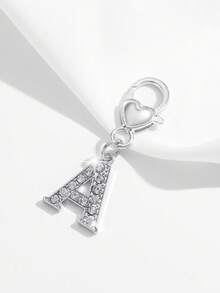 1pc Heart Shaped English Letter Keychain Pendant Accessory, Minimalist & Personalized Style With Transparent Rhinestone Inlay, Suitable For Men, Women, Couples, Car Keys, Bags And Gifts - Silver - View 23
