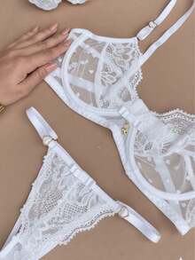 Roberta Heart Lace And Tulle Unpadded Bra And Panty Set. - trắng - Xem 3