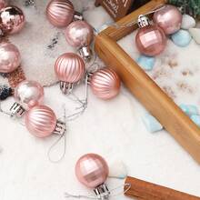 24 قطعة من مجموعة زينة كرات عيد الميلاد بقطر 3 سم، زينة للشنق على شجرة عيد الميلاد لأغراض الاحتفالات والعرض النافذي، عيد الميلاد