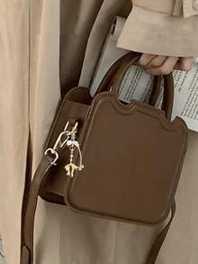 Diy Jewelry Accessories, Metal Polished Heart Buckles Women's Pearl Heart Bag Charms, Retractable & Foldable Design Saves Space, Perfect For Diy Jewelry Making, Bag Decoration, Home Desktop Use, Office Workstations, Student Dorms, Commutes & Daily Phone Usage.It Is A Great Choice For Birthdays, Halloween, And Christmas.