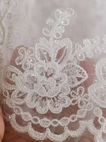 3 Meters Long Lace Edge Double Layer Cathedral Wedding Veil With Comb, Vintage Soft Tulle Bridal Headpiece - 米色 - 查看 8