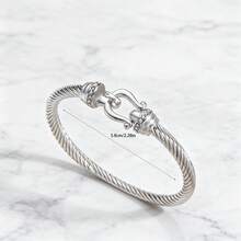 1pc/Set Hook Clasp Bracelet Gold-Plated Twisted Titanium Steel Bangle Adjustable Diamond-Studded Women's Two-Tone Bracelet Perfect As A Couple's Gift - 黃金2 - 查看 4