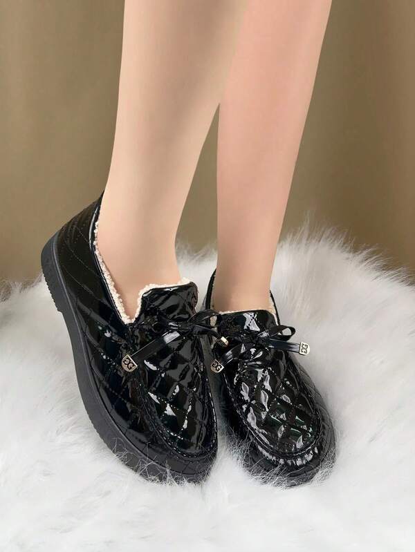 Women's Metal Decor Flat Shoes, Slip-On With Fleece Lining And Thick Sole, Comfortable Low-Top Snow Boots For Outdoor Winter