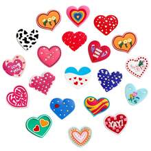 20 PCS Love Series, Featuring Various Heart-Shaped Designs, Holiday Christmas Sports Shoe Decorations, PVC Plastic Strawberry Heart Shoe Ornaments, Durable DIY Shoe Accessory Set, Perfect For Giving As Gifts, Suitable For Valentine's Day, Mother's Day, Father's Day Gifts And Rewards, And Suitable For Pairing With Shoes.