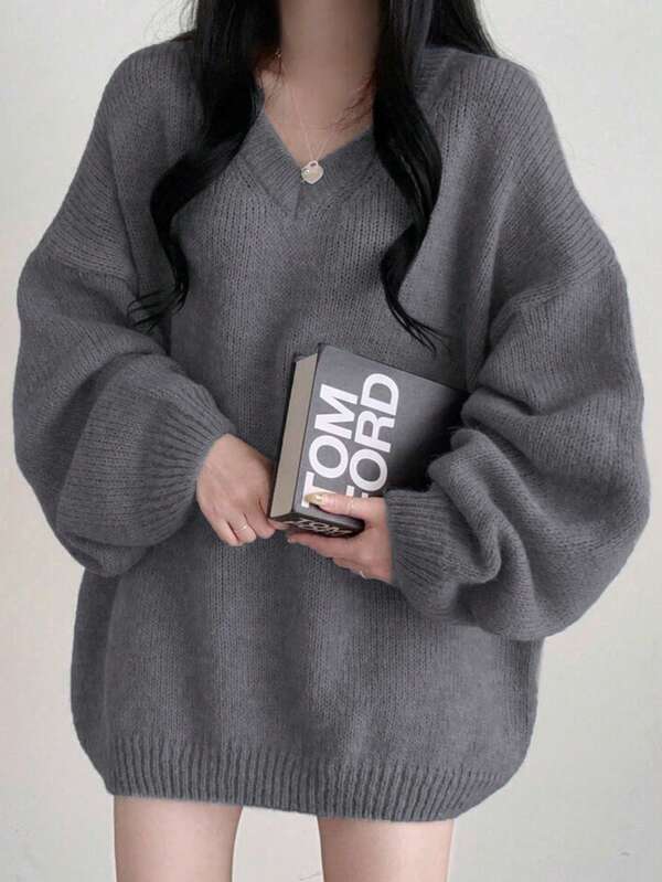 Women's Loose Comfortable Solid Color V-Neck Drop Shoulder Long Sleeve Casual Sweater