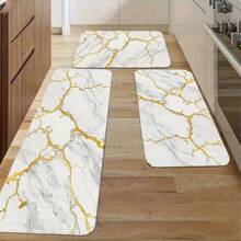 Modern Bright Kitchen Decor Set - White Cabinetry With Gold Handles, Light Wooden Floor, Gold Marble-Like Kitchen Mat, Stainless Steel Pots & Faucet, Cutting Board & Jars, Greenery Outdoor Pat - 彩色 - 查看 1