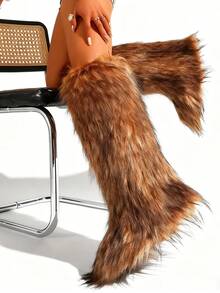 New Winter Warm Plush Faux Fur Snow Boots In Black And Brown Ankle Length, With Soft Lining And Comfortable One Foot Design, Suitable For Outdoor And Indoor Wear In Cold Weather. Men's And Women's Couple Snow Boots,  Faux Fur Long Fur Floor Boots, Classic And Versatile Snow Boots For Women, Black Knee High Boots,Smooth Fur Touches The Ground, Perfect For Christmas & Halloween, Y2K Style! Y2K Fashion Men's & Women's Snow Boots - Faux Raccoon Fur, Silky Smooth Floor-Reaching Fur, Solid Classic Shade, Ideal For Christmas & Halloween! Short Ankle Unisex Snow Boots With Faux Raccoon Fur - Solid Classic Color, Ultra-Smooth Fur Hits The Ground, Must-Have For Christmas & Halloween, Edgy Y2K Vibe! Christmas & Halloween Essential Faux Raccoon Fur Snow Boots (Unisex) - Solid Classic Hue, Smooth Fur Touches The Floor, Stylish Y2K Look! Y2K Short Ankle Snow Boots For Men & Women - Faux Raccoon Fur, Super Smooth Floor-Length Fur, Solid Classic Color, - 棕色 - 查看 3