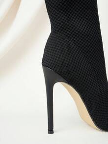 Clariva 秋冬季性感黑色弹力尖头高跟女靴，圣诞礼物 - 黑色 - 查看 3