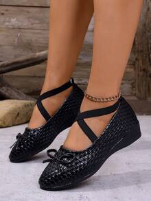 2025 Otoño Nuevos Planos de Mujer Estilo Europeo y Americano Casual y Cómodos con Puntera Redonda, Lazo y Rayas, Adecuados para Ir al Trabajo y Ocasiones Elegantes