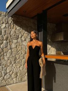 Women's Tailored Strapless Jumpsuit With V-Neck And Belt - 黑色 - 查看 2