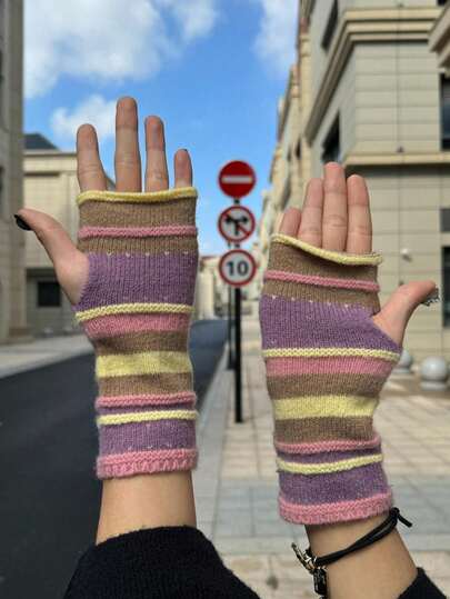 1 par de guantes sin dedos de punto a bloques de color - Tela de punto a rayas multicolor, elegante y llamativa, disponible en varios colores, cálidos para otoño/invierno y fáciles de usar con teléfonos inteligentes