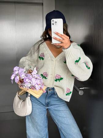 Going Out Tops Women Winter Clothes Women Autumn And Winter Urban Casual Women's Autumn And Winter Elegant Tops Autumn And Winter Women's Apricot Floral Patterns Autumn And Winter Fashion Comfortable Casual Versatile Simple Home Commuter Designs Button Decorated V-Neck Long Sleeve Knitted Cardigan Women's Knitted Tops