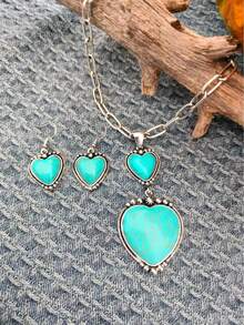 1 Set de collar con colgante en forma de corazón y aretes con incrustaciones de turquesa en estilo occidental, adecuado para uso diario, vacaciones, viajes, garantizado para recibir cumplidos de amigos