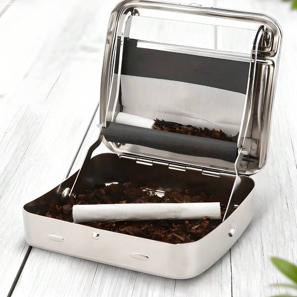 1 Stück 70MM Box-Typ Manuelle Zigarettenroller, halbautomatische einstellbare Tabak-Rollmaschine, tragbares Raucher-Zubehör (zufälliges galvanisiertes Muster) 70MM Standardgröße & einstellbares Design: Passt perfekt zu 70mm Zigarettenpapieren, mit einstellbaren Komponenten (unterstützt 6mm-8mm Durchmesser)