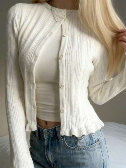 Elegante y cómoda chaqueta de punto de manga larga con textura acanalada y volantes, ideal para otoño/invierno. Atuendo de mujer para el Día de Acción de Gracias y Navidad