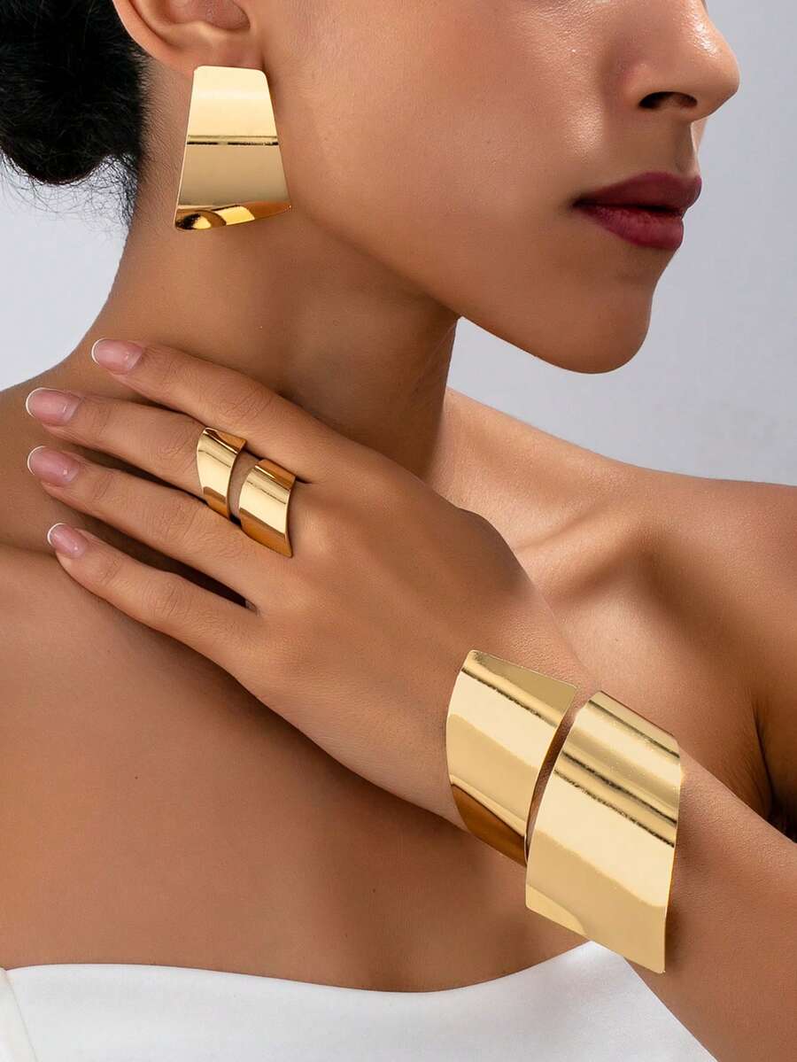 Brazalete, anillo y aretes de estilo punk metálico dorado con diseño geométrico asimétrico ancho y brillante, adecuado para atuendos diarios, de fiesta y de festivales de música de mujeres - Amarillo Oro - Ver 1