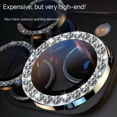 Strass Linsen Schutzfolie, kompatibel mit iPhone 17 Pro Max/17 Pro/17/16 Pro Max/16 Pro/15 Pro Max/15 Pro/14 Pro Max/15/13/13 Pro Max/12/12 Pro Max/11/Plus Serie. Handgefertigt mit eingebetteten Diamanten, sehr dekorativ und Diamanten gehen nicht leicht verloren. Schützt das Objektiv vor Kratzern und leichten Stößen. Verbindet luxuriöses Aussehen und praktischen Schutz, häufig in Produkten zur PersonalisierunHandyefonen zu sehen.