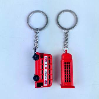 英伦风伦敦地标钥匙扣。红色电话亭+双层巴士造型。旅行纪念品/创意挂件。旅行伴侣礼物。立体巴士和电话亭钥匙扣。旅行回忆必备。
