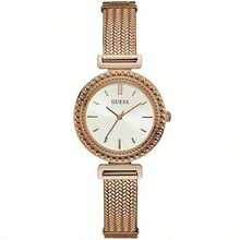 Guess ساعة كوارتز أنيقة للسيدات من موديل مونرو W1152L3، قرص فضي دائري وسوار شبكي بلون الذهب الوردي، ساعة كاجوال مناسبة للاستخدام اليومي والأعمال، هدية عيد للحبيب